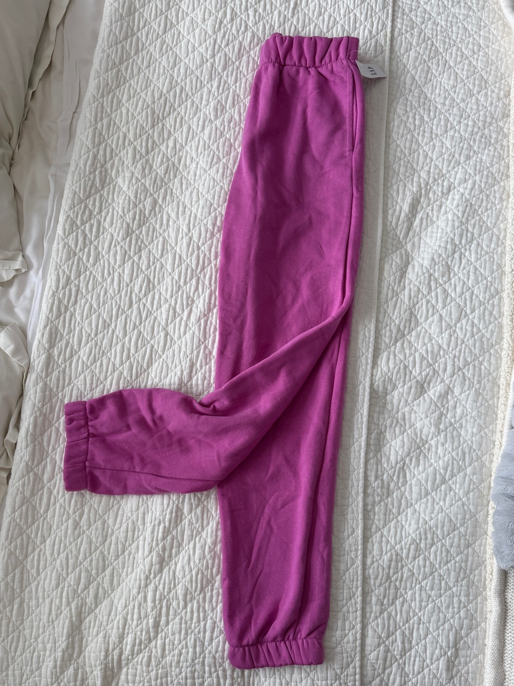 Gap Relaxed Wedge Crewneck Sweatshirt & Fleece Joggers in budding purple lilac - Picture 4 of 6